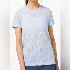 Lululemon Breeze By Short Sleeve *Squad Daydream Light Blue T Shirt Women Sz 6